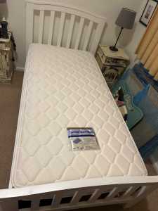 Single bed with slats, white timber with Slumbercare mattress, as new