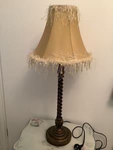 Licorice twist stem table lamp with shade working 700 H
