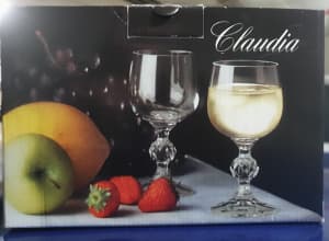 Bohemia Claudia Wine Glasses 