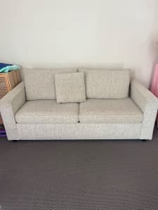 Molmic pull out sofa bed