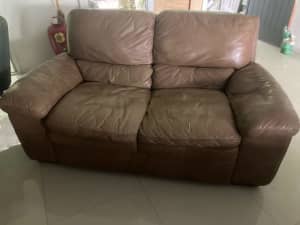 FREE Couch 2 seater