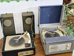 2x vintage record players. $50 each