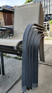 No table, 5 outdoor chairs, a bit rust but still use good. Price firm