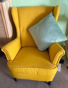 Mid Century high back lounge chair with arms, warm yellow. Kaleen