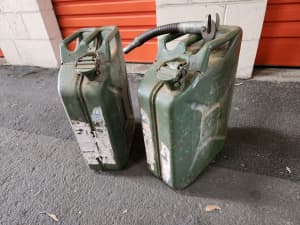 Metal Jerry Can x2