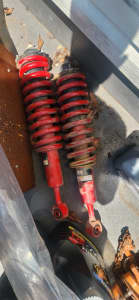 Toyota hilux front shocks 2inch lift