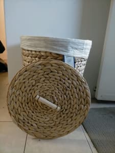 Small Laundry hamper circular basket 