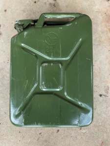 Jerry Cans (steel)