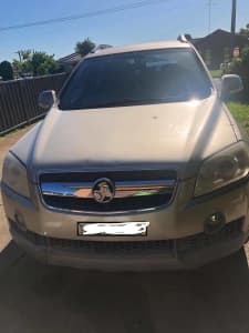 Holden Captiva CX (4X4) diesel 2.0 for sale. Only $2300