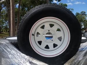185x14 light truck tyre and rim