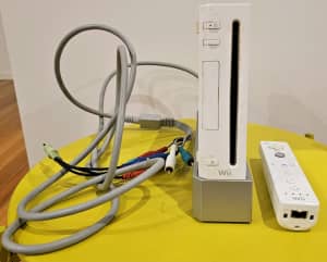 Nintendo Wii white no power cable