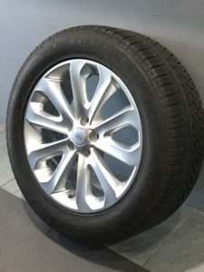 RANGE ROVER SPORT MY18 20" GENUINE ALLOY WHEELS AND TYRES