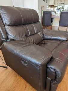 Leather lounge chair 
