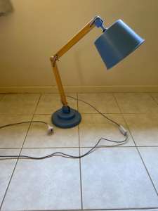 Kids Desk lamp with adjustable stand