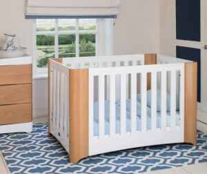 Boori expandable cot bed