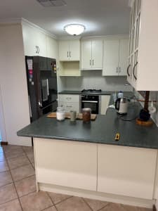 Complete kitchen units