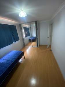 Room for rent near to train station