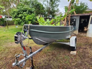 Boat for sale - 12ft Tinny and Outboard Motor.