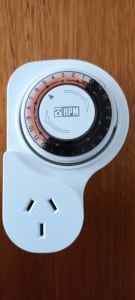 HPM 24 Hour Analogue Easy Set Security Timer