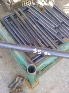 Steel Off-cuts - 32 NB (1 1/4) Schd. 40 Black Pipe 540 mm Long ea.