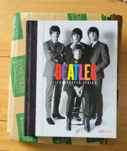 NEW Beatles******1970 - The Complete Illustrated Lyrics of 200 songs