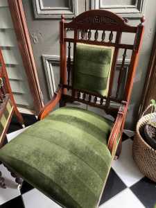 His and Hers Victorian Antique Chairs