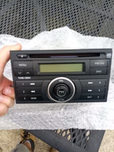 Nissan xtrail, t31, radio, CD player, stereo