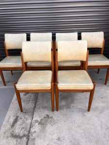 6 mid century Chiswell dining chairs $280
