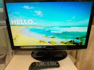 SAMSUNG MONITOR/TV 23 INCH-MODEL 2333 HD-WITH REMOTE