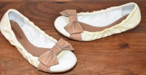 PRADE Bow Tie Ballet Flats Shoes - Size 39 (AU8) - EUC