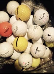 30 mixed Golf Balls