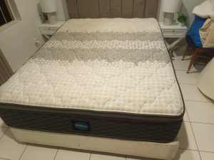 FREE Queen size Sleep maker mattress 