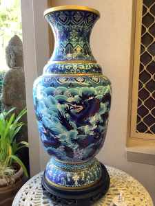 20 th century Chinese cloisonné vase