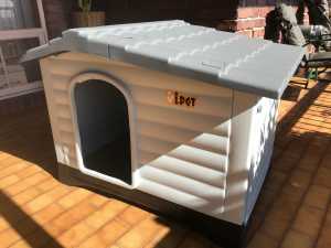 I.PET DOG KENNEL EXTRA LARGE , FULLY ASSEMBLED , NEW.