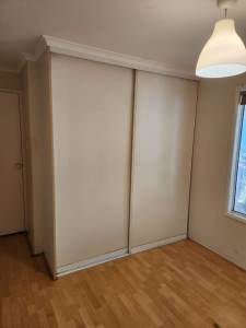 Large Room to Rent, w/built-ins