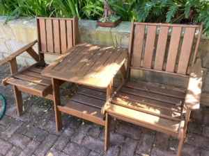Garden seat double seater with table in between timber