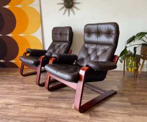 Pair of 1960s Vintage Scandinavian Leather Lounge Armchairs