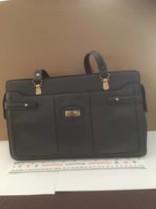 LOUIS - CARDY WOMEN'S CLUTCH BAG, Bags, Gumtree Australia  Campbelltown Area - Magill