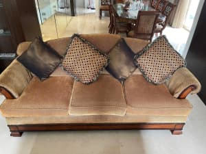 Wanted: Brand New! 4 Piece Vintage Sofa Set