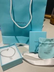 Tiffany & Co heart tag bead bracelet