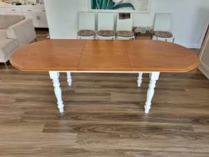 Dining Table wooden extendable