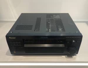 Pioneer VSX-D712-K 5.1 AV Receiver A,B,A&B Speaker Out 96kHz/24bit DAC
