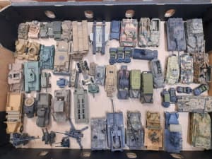 Military MODEL TANKS VEHICLES 1/72 WWII painted British American WW2