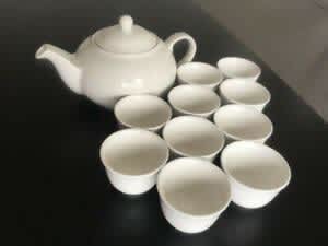 Maxwell & William Basis White Tea Set & 10 cups USED $25