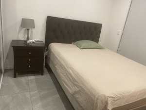Bedroom for rent near Quakers hill station