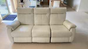 Good quality Leather Lounge seater plus 1. Electronic Reclining