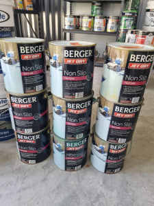 Berger Jet Dry Paint 4L In Ferric Red Fresh, Sealed & Half Price