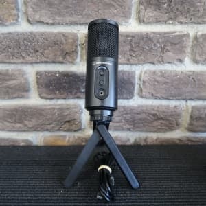 Audio Technica Microphone w/ Stand & Cable HL5187