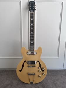 Epiphone Casino Coupe Natural electric guitar