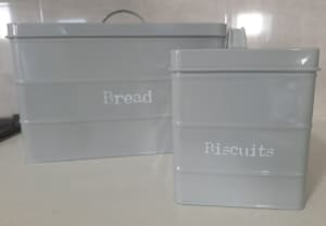 BREAD BIN & BISCUIT BIN - METAL